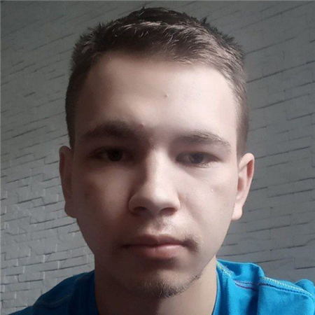 Артём  